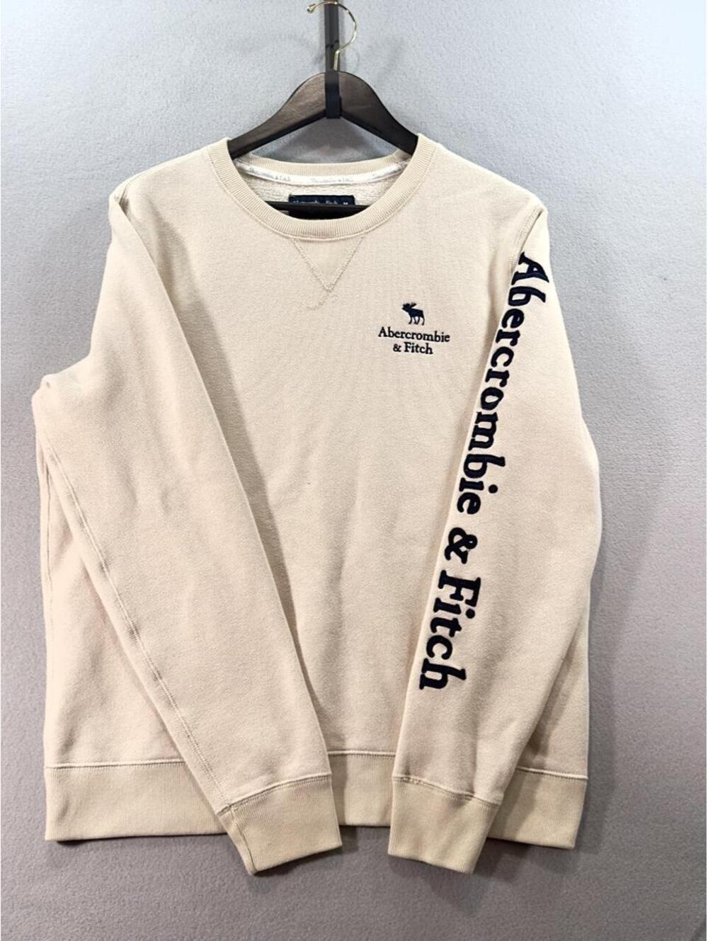 Abercrombie & Fitch Women's Cream and Tan Sweatshirt